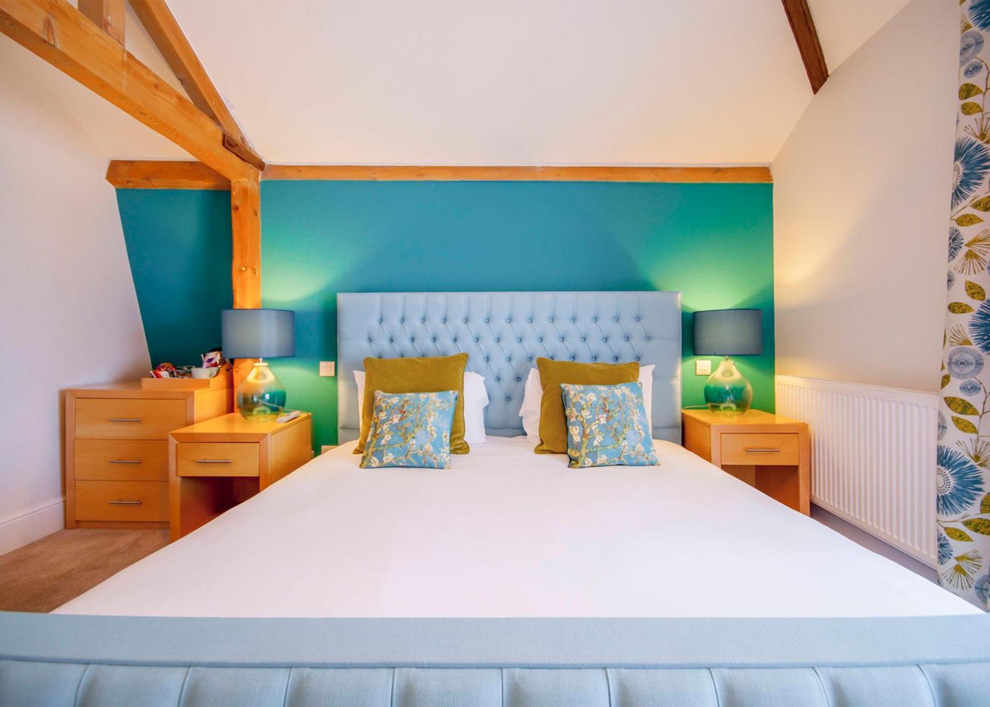 The Highworth Hotel Swindon Dış mekan fotoğraf