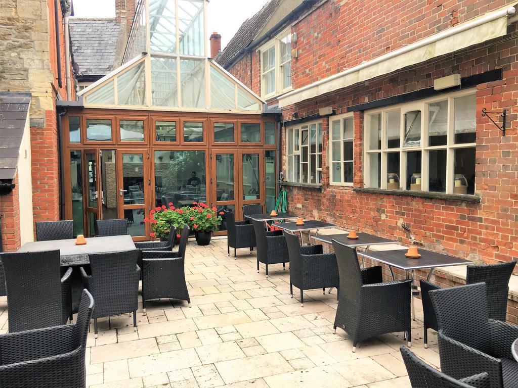 The Highworth Hotel Swindon Dış mekan fotoğraf