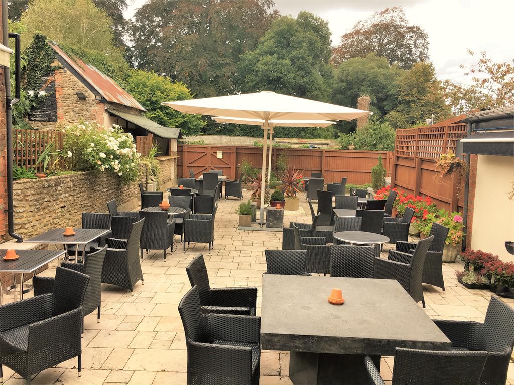 The Highworth Hotel Swindon Dış mekan fotoğraf