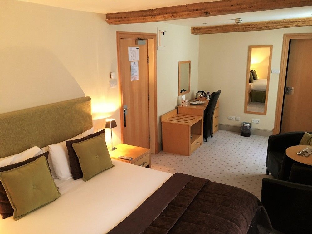 The Highworth Hotel Swindon Dış mekan fotoğraf