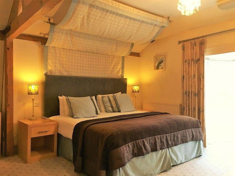 The Highworth Hotel Swindon Dış mekan fotoğraf