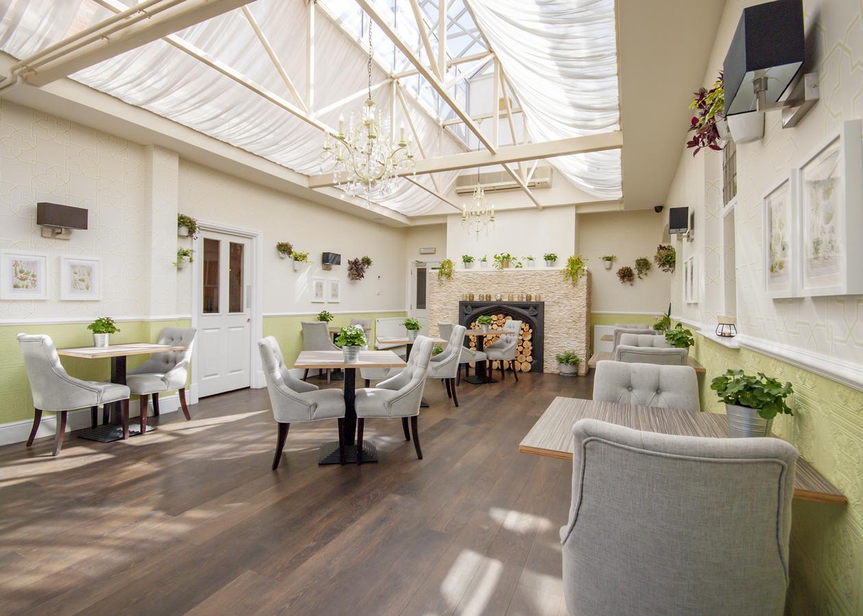 The Highworth Hotel Swindon Dış mekan fotoğraf