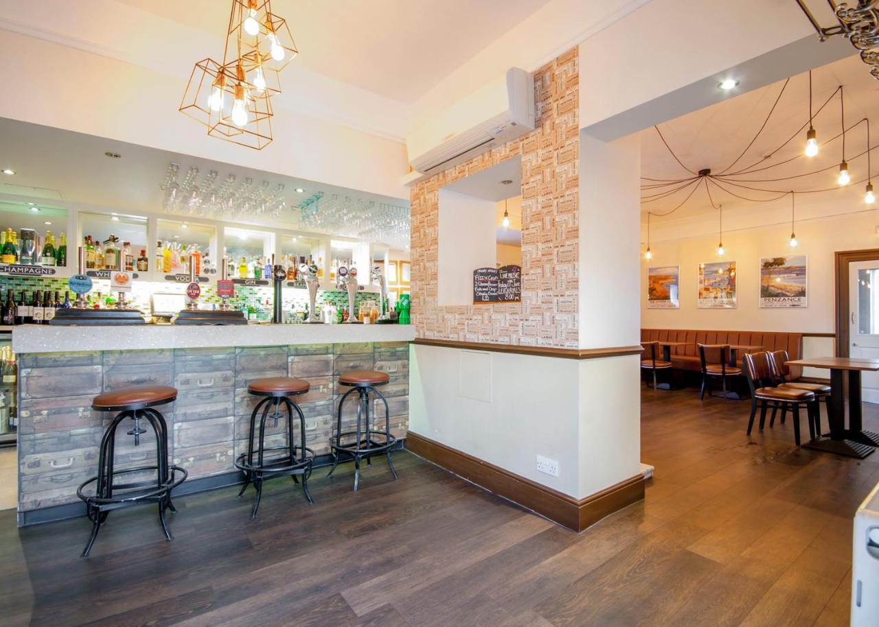 The Highworth Hotel Swindon Dış mekan fotoğraf