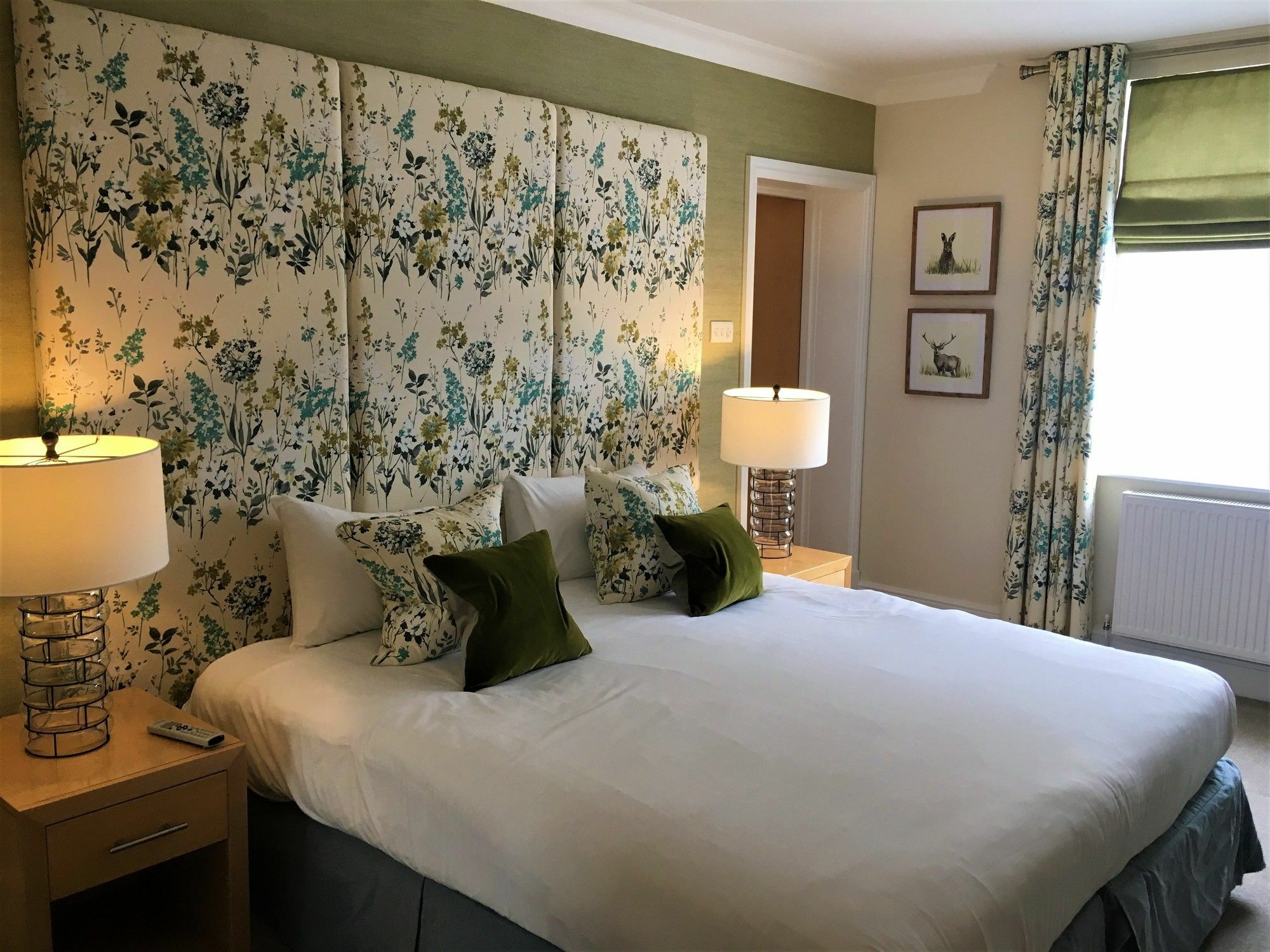 The Highworth Hotel Swindon Dış mekan fotoğraf